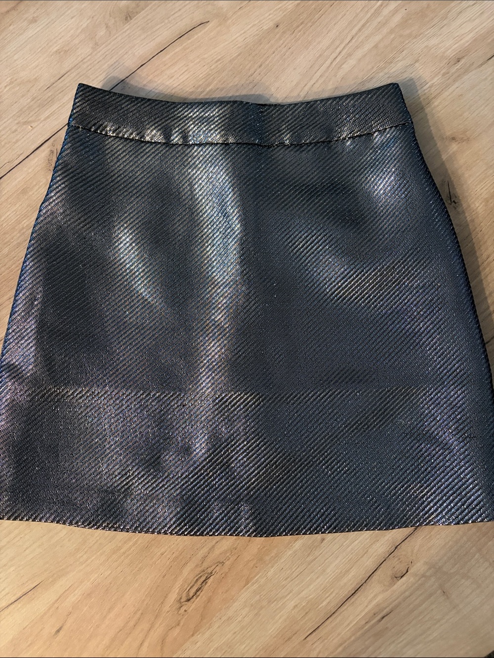H & M BLACK SILVER TEXTURED MINI SKIRT A-LINE SIZE 4